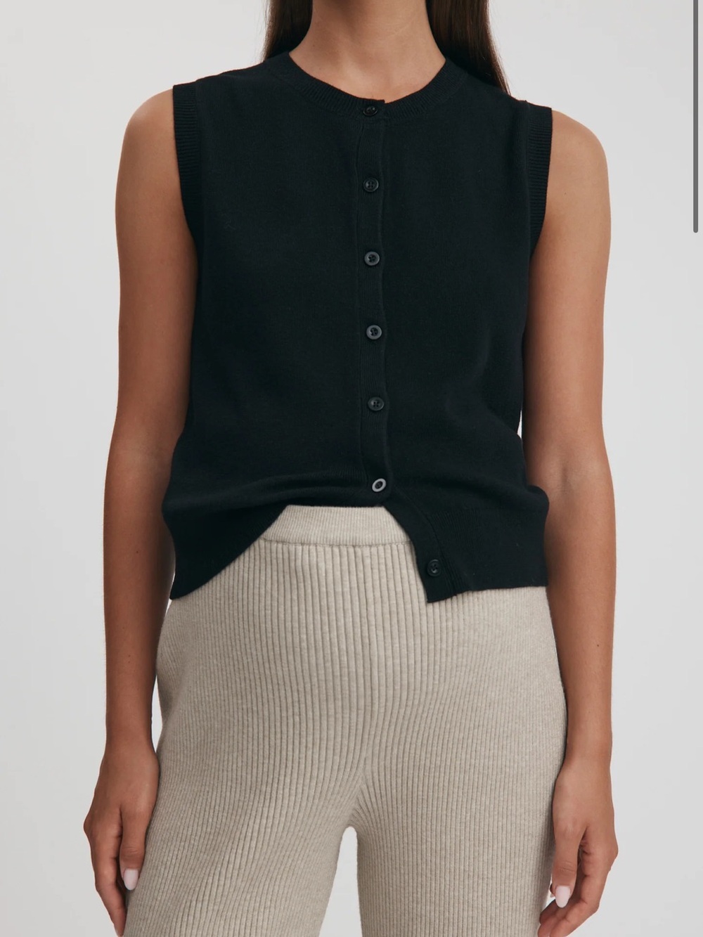 NWT Legoe Heritage Sleeveless Button-Down Knit Top in Black XS / S